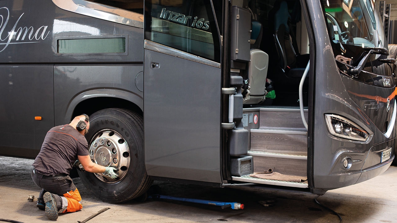 Montage de pneus bus et cars