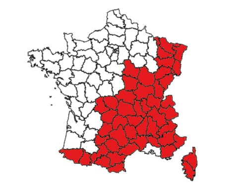 une carte rouge et blanche de la France